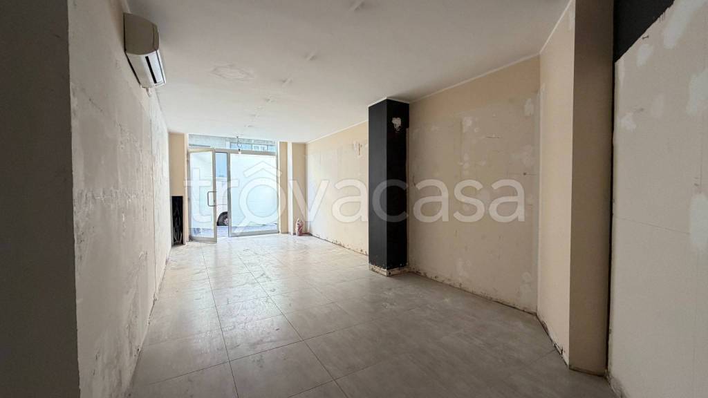 negozio in affitto a Tivoli