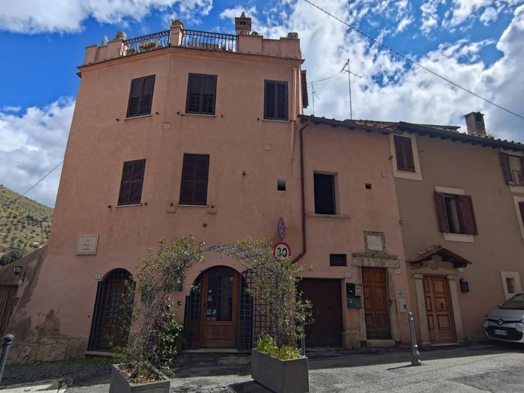 appartamento in affitto a Tivoli