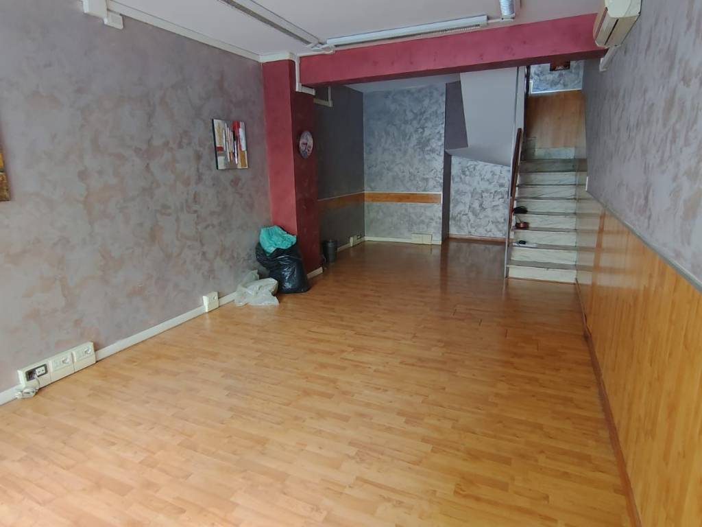 negozio in affitto a Tivoli