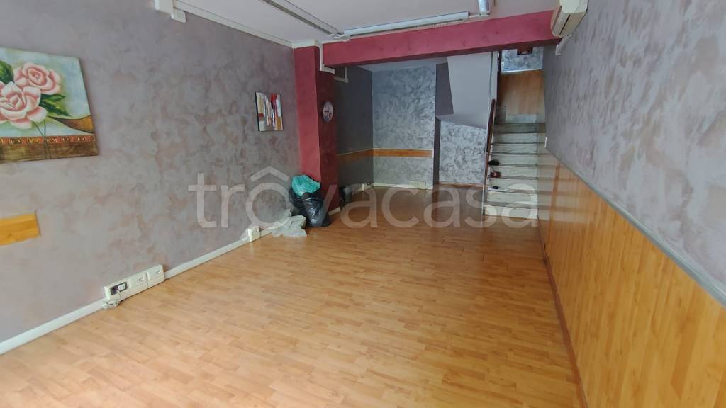 negozio in affitto a Tivoli