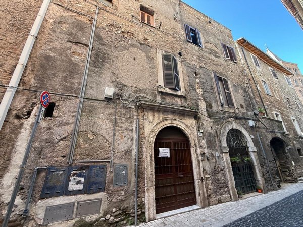 appartamento in affitto a Tivoli