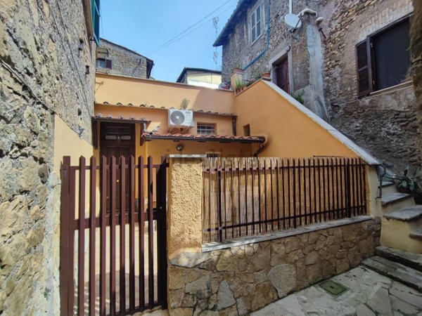 appartamento in affitto a Tivoli