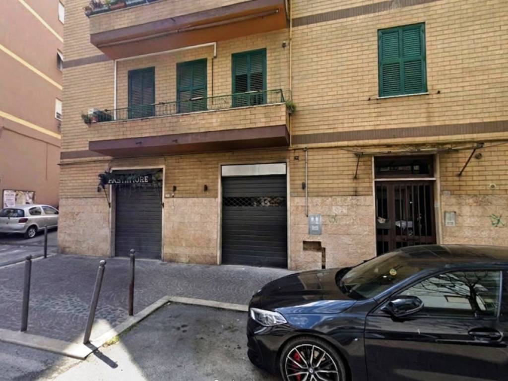 negozio in affitto a Tivoli