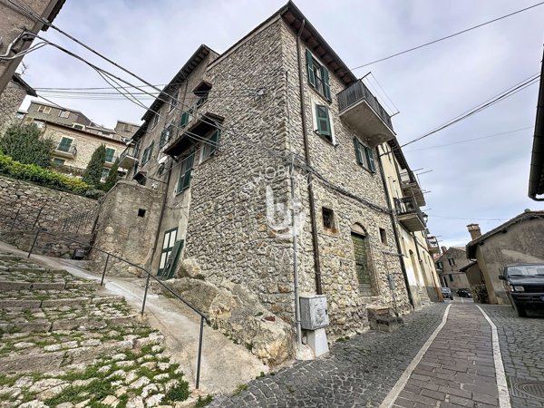 appartamento in affitto a Tolfa