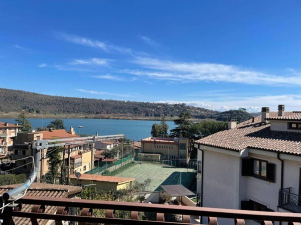 appartamento in affitto a Trevignano Romano