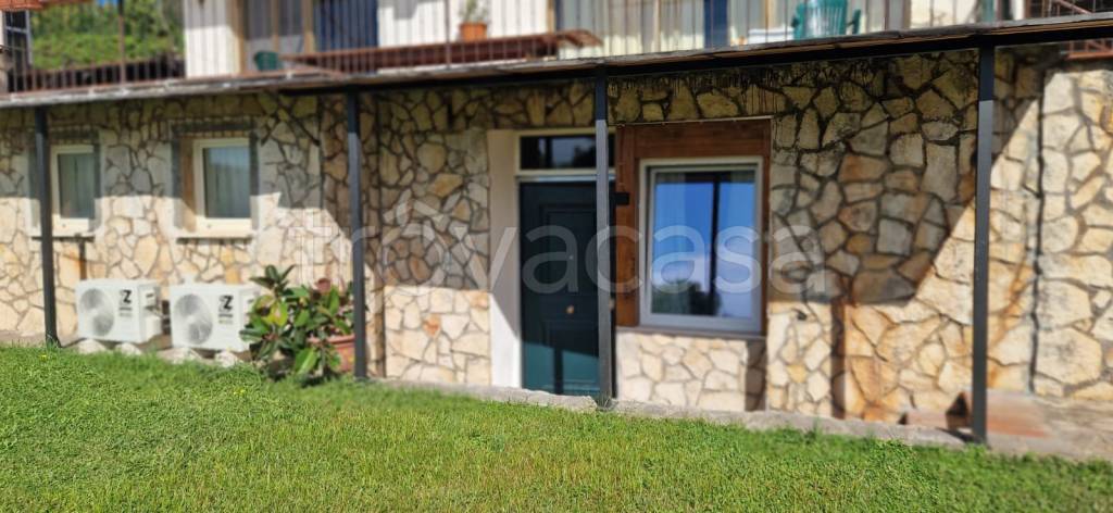 appartamento in affitto a Trevignano Romano
