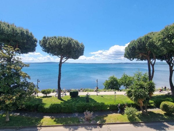 appartamento in affitto a Trevignano Romano