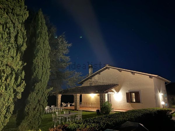 casa indipendente in affitto a Trevignano Romano