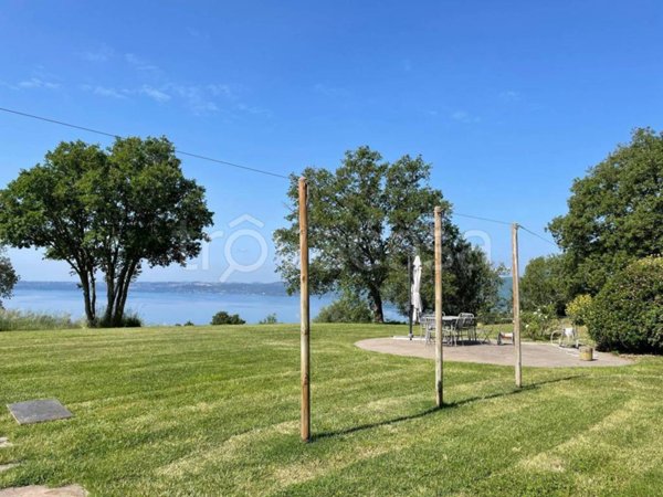casa indipendente in affitto a Trevignano Romano