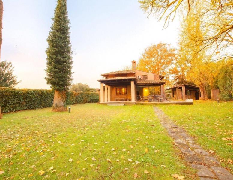 casa indipendente in affitto a Trevignano Romano