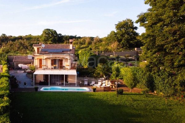 casa indipendente in affitto a Trevignano Romano