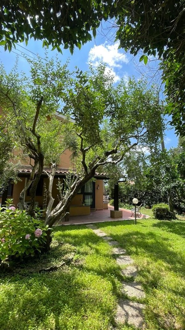 casa indipendente in affitto a Trevignano Romano