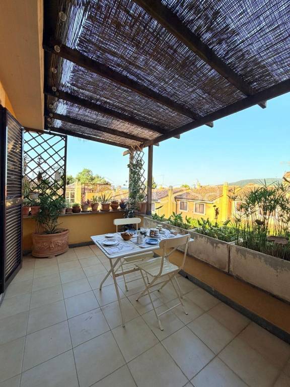 casa indipendente in affitto a Trevignano Romano
