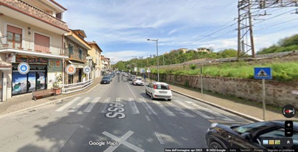 locale commerciale in affitto a Valmontone