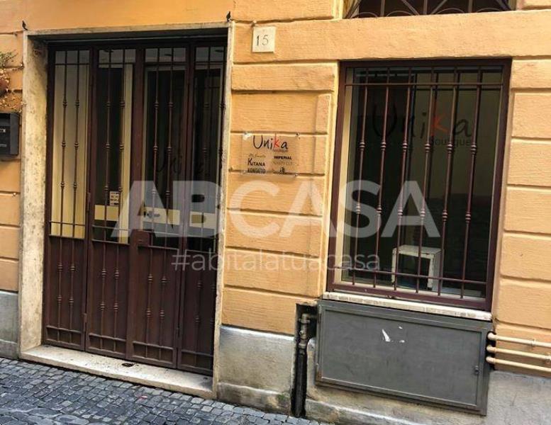 locale commerciale in affitto a Velletri