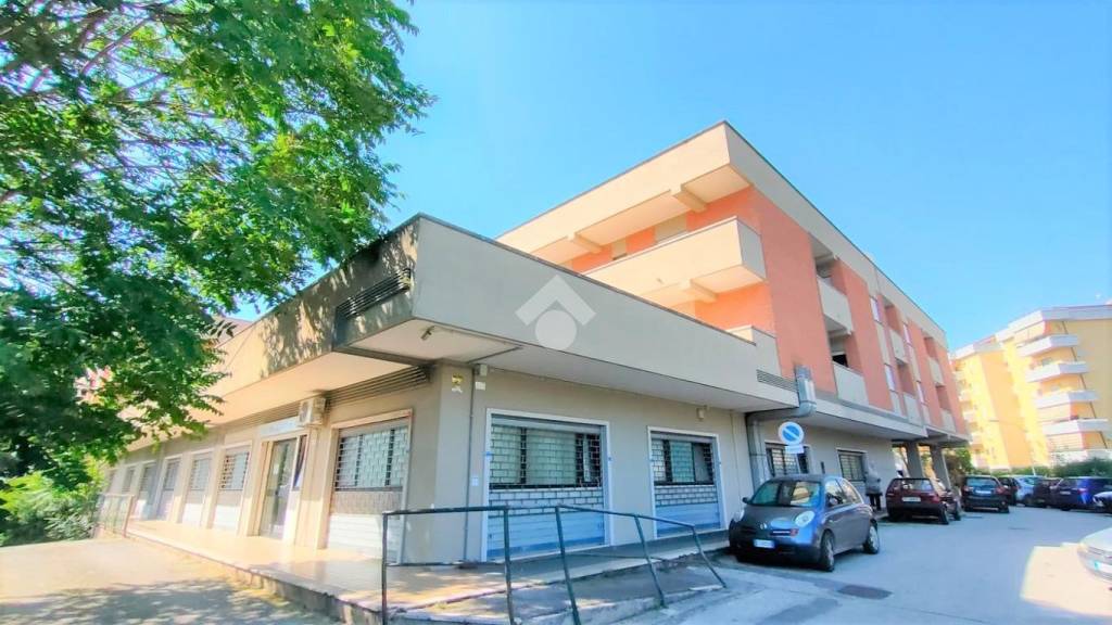 ufficio in affitto a Velletri