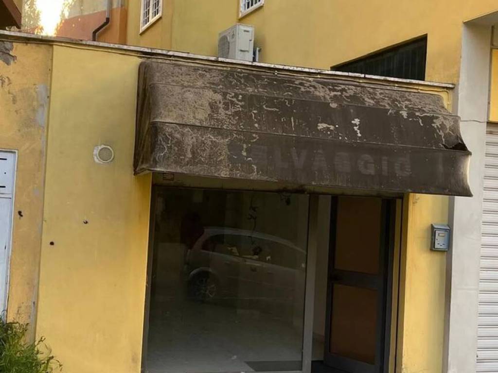 negozio in affitto a Velletri