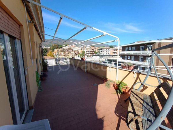 appartamento in affitto a Velletri