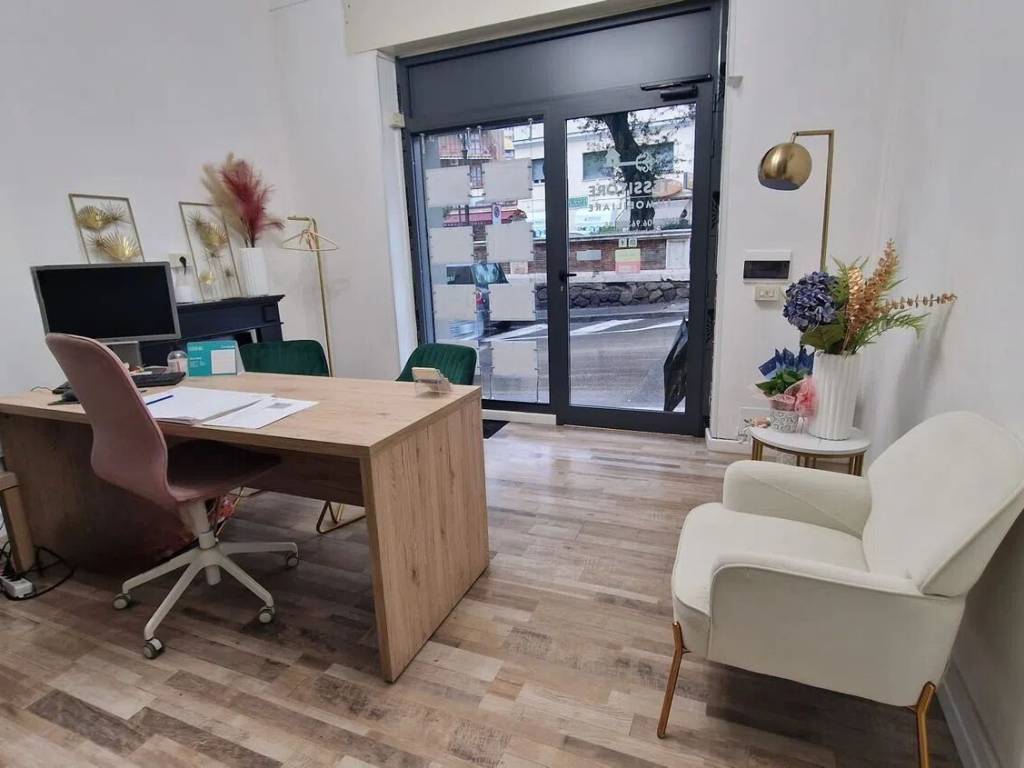 negozio in affitto a Velletri