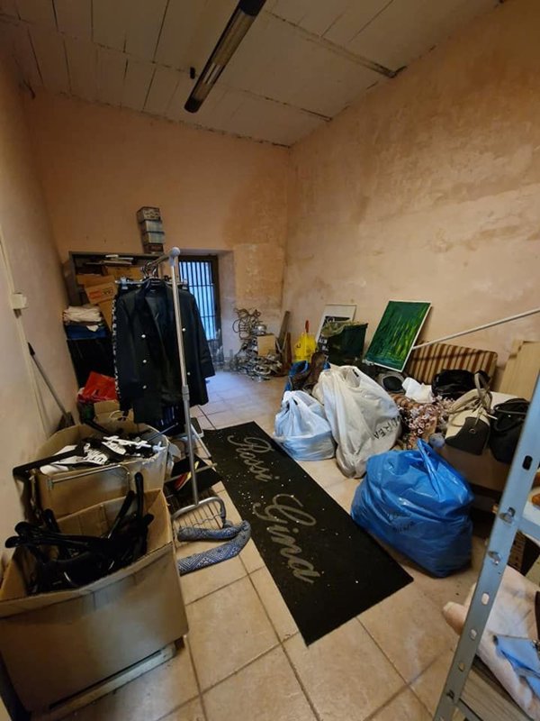 locale commerciale in affitto a Velletri