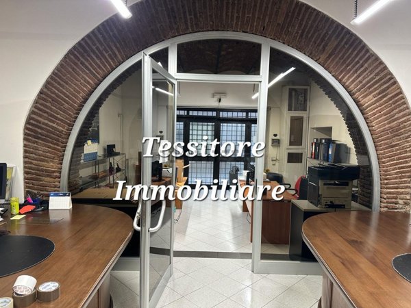 locale commerciale in affitto a Velletri