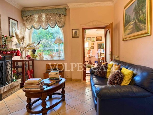 casa indipendente in affitto a Velletri