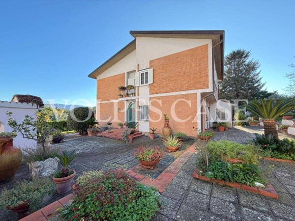 casa indipendente in affitto a Velletri