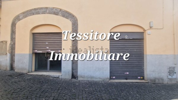 locale commerciale in affitto a Velletri