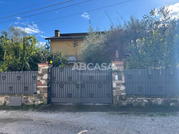 appartamento in affitto a Velletri