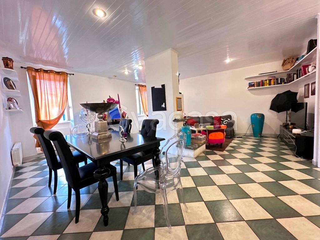 appartamento in affitto a Velletri