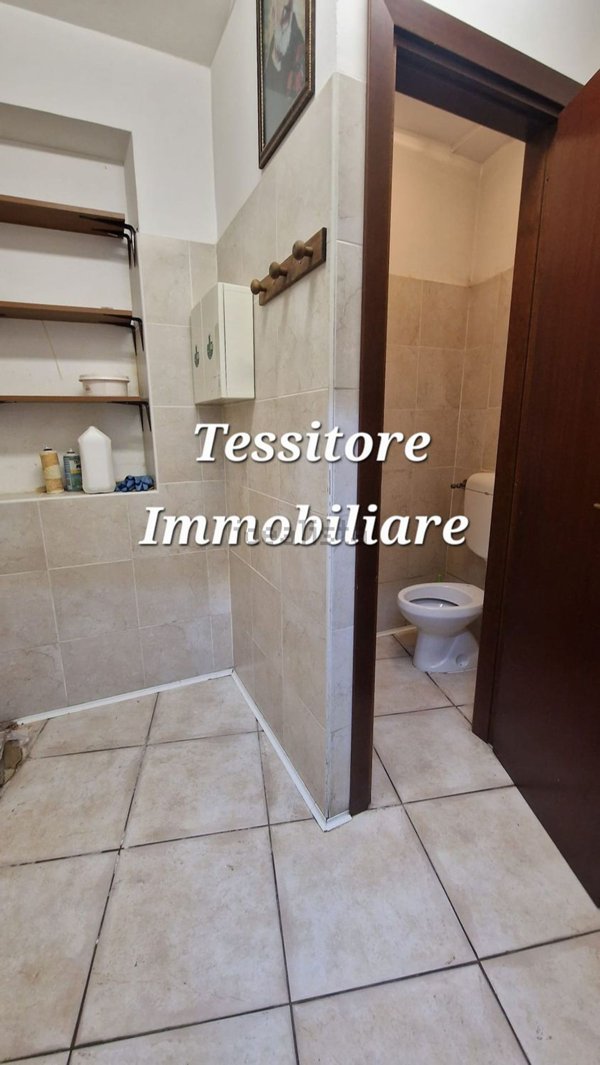 locale commerciale in affitto a Velletri