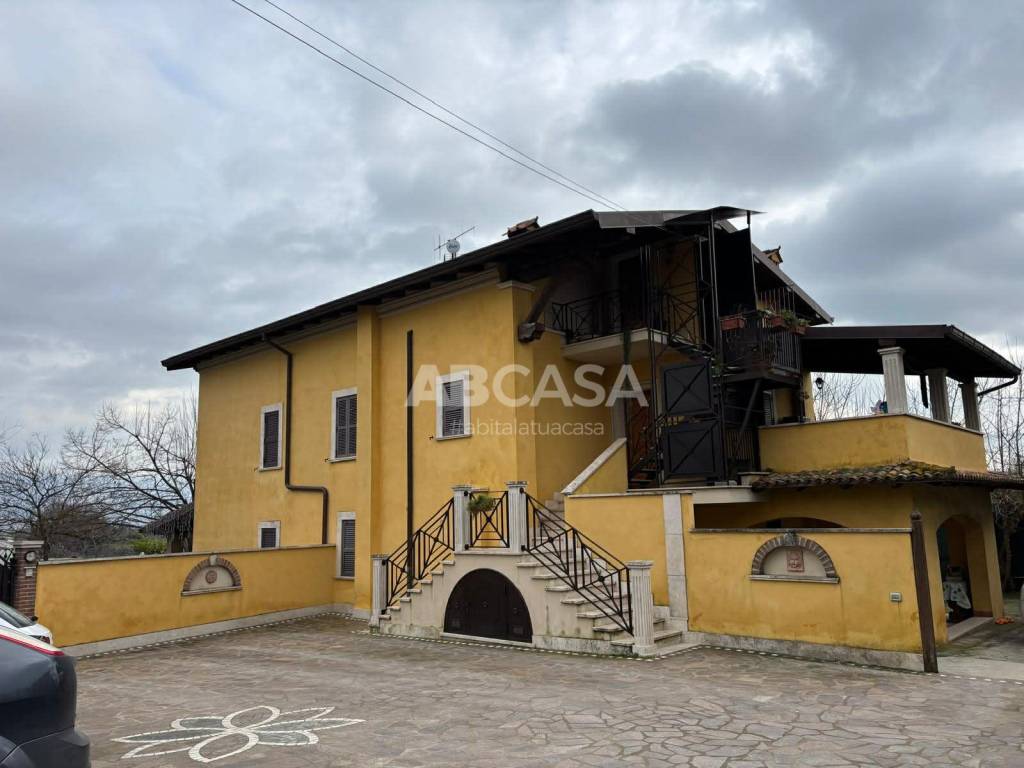 appartamento in affitto a Velletri