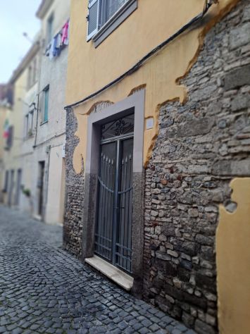 negozio in affitto a Velletri