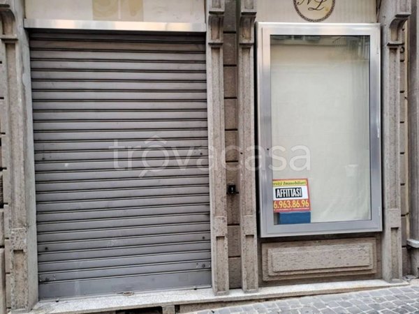negozio in affitto a Velletri