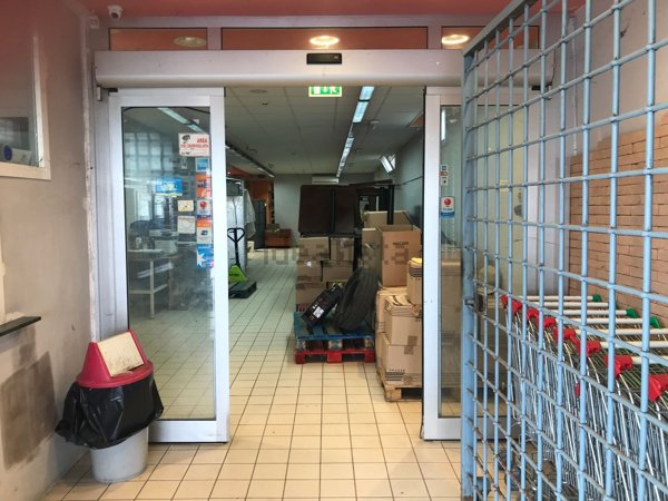 locale commerciale in affitto a Zagarolo