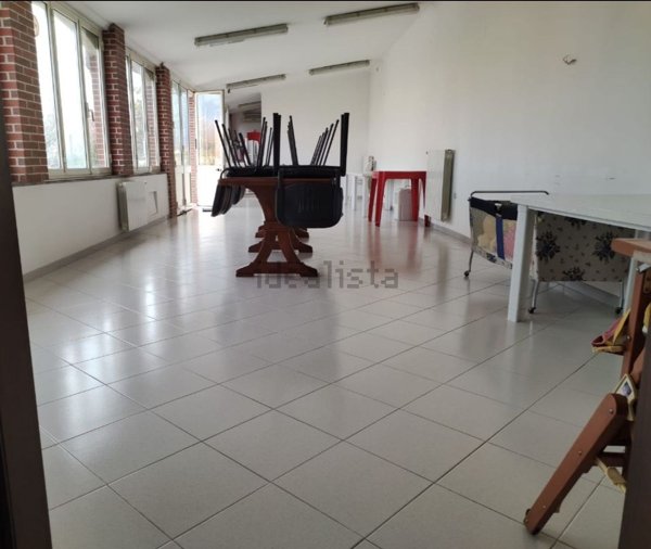 locale commerciale in affitto a Zagarolo