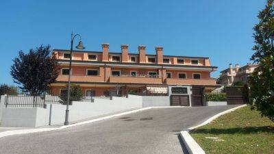 appartamento in affitto a Lariano