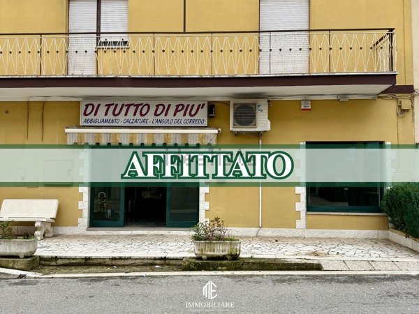 locale commerciale in affitto a Lariano