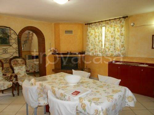 appartamento in affitto a Lariano