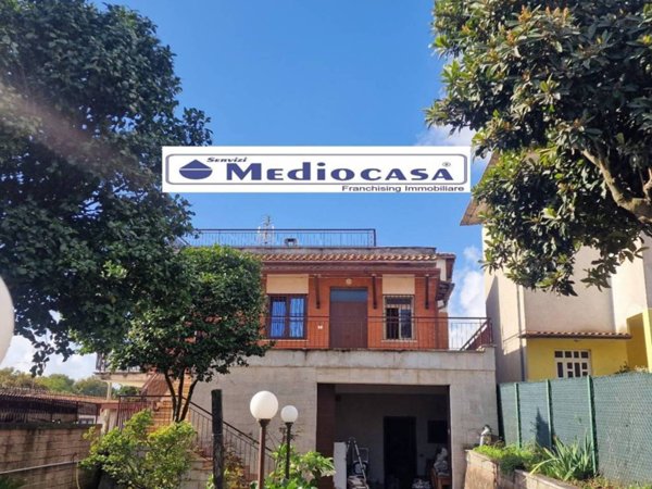 appartamento in affitto a Lariano