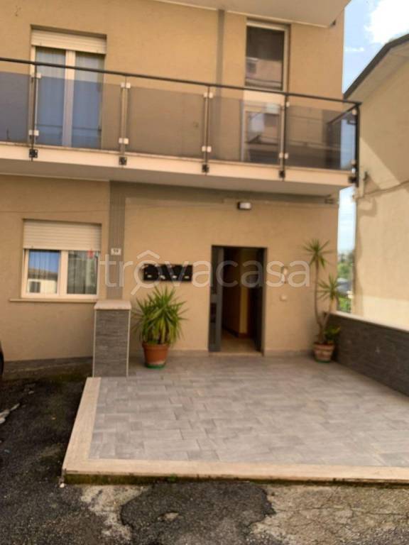 appartamento in affitto a Lariano