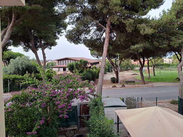 appartamento in affitto a Ladispoli in zona Marina di San Nicola