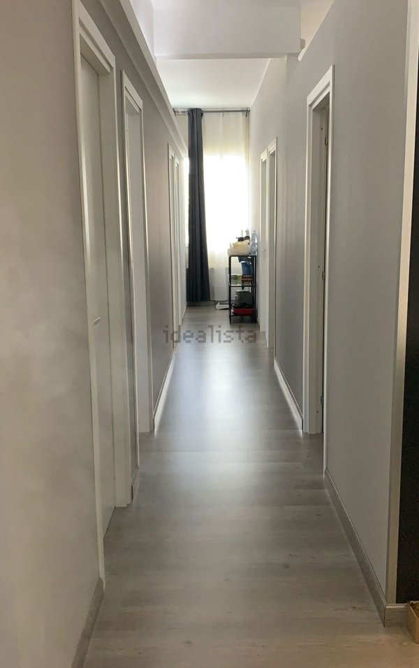 locale commerciale in affitto a Ladispoli