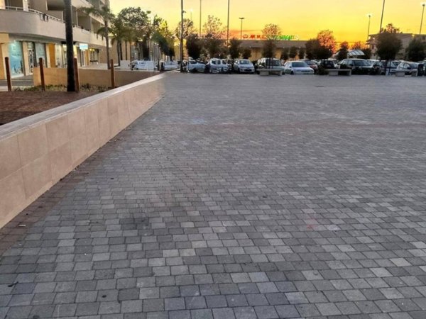 negozio in affitto a Ladispoli