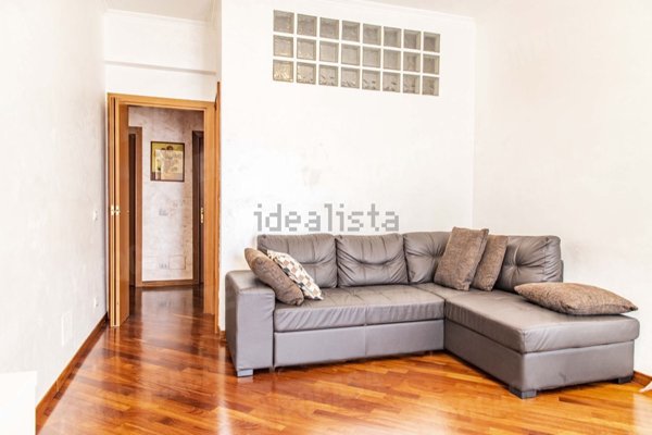 appartamento in affitto a Ladispoli in zona Marina di San Nicola