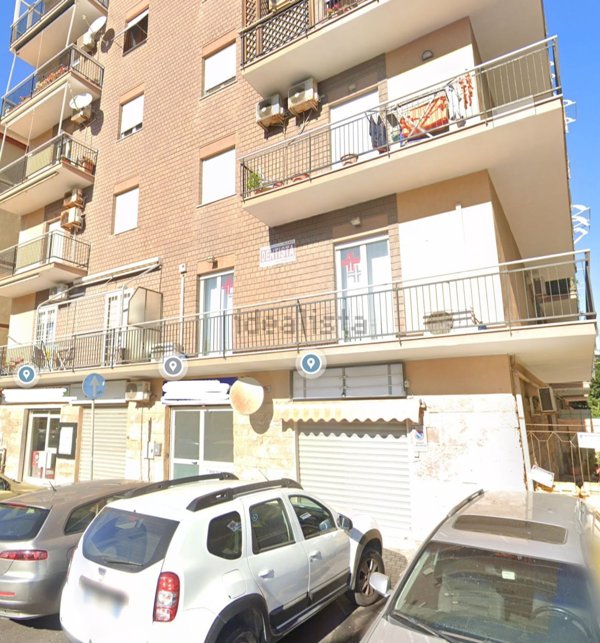locale commerciale in affitto a Ladispoli