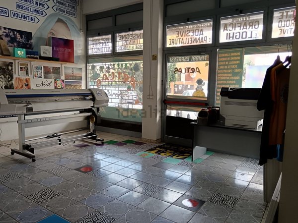 locale commerciale in affitto a Ladispoli