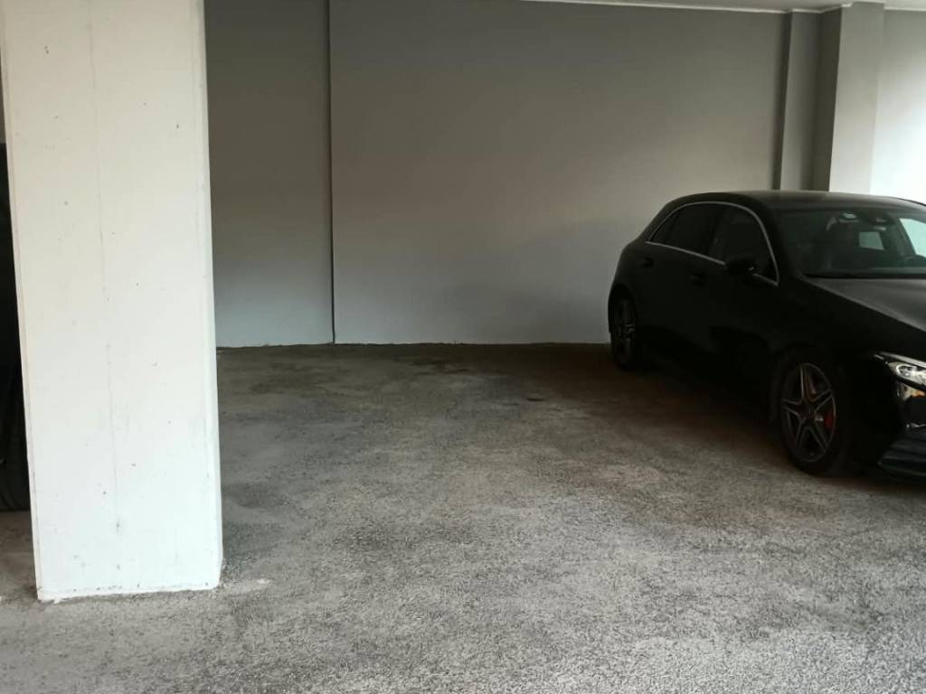 box auto in affitto a Ladispoli