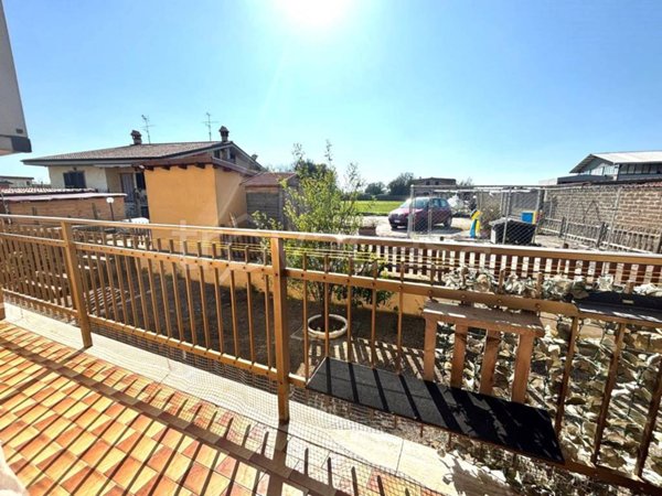 appartamento in affitto ad Ardea in zona Castagnetta