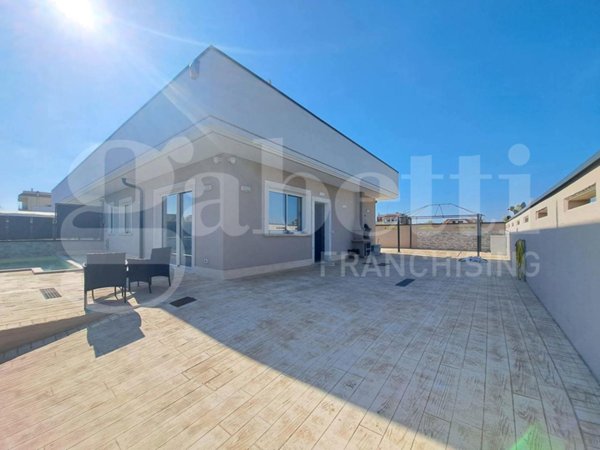 casa indipendente in affitto ad Ardea